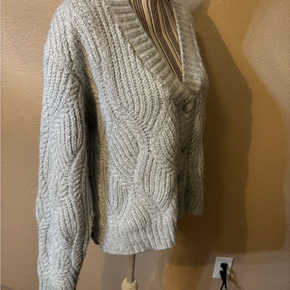 Universal Thread Cardigan Medium Silver Gray Lure… - image 4